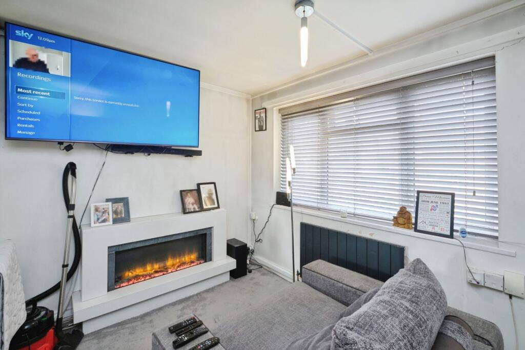 Additional image 12 of Rycroft Grove, Birmingham, West Midlands, B33