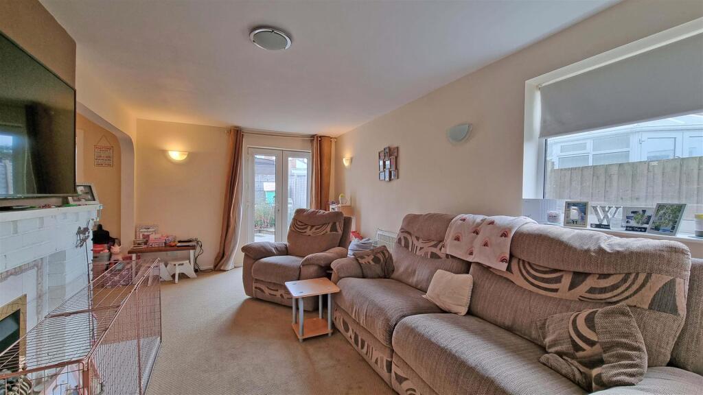 Additional image 2 of Pearmans Croft, Hollywood