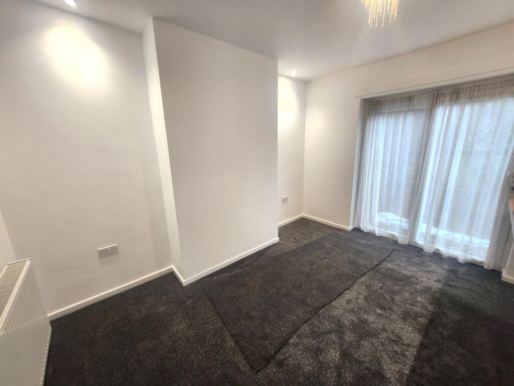 Additional image 10 of Hillbrow Crescent, Halesowen, B62 9RP