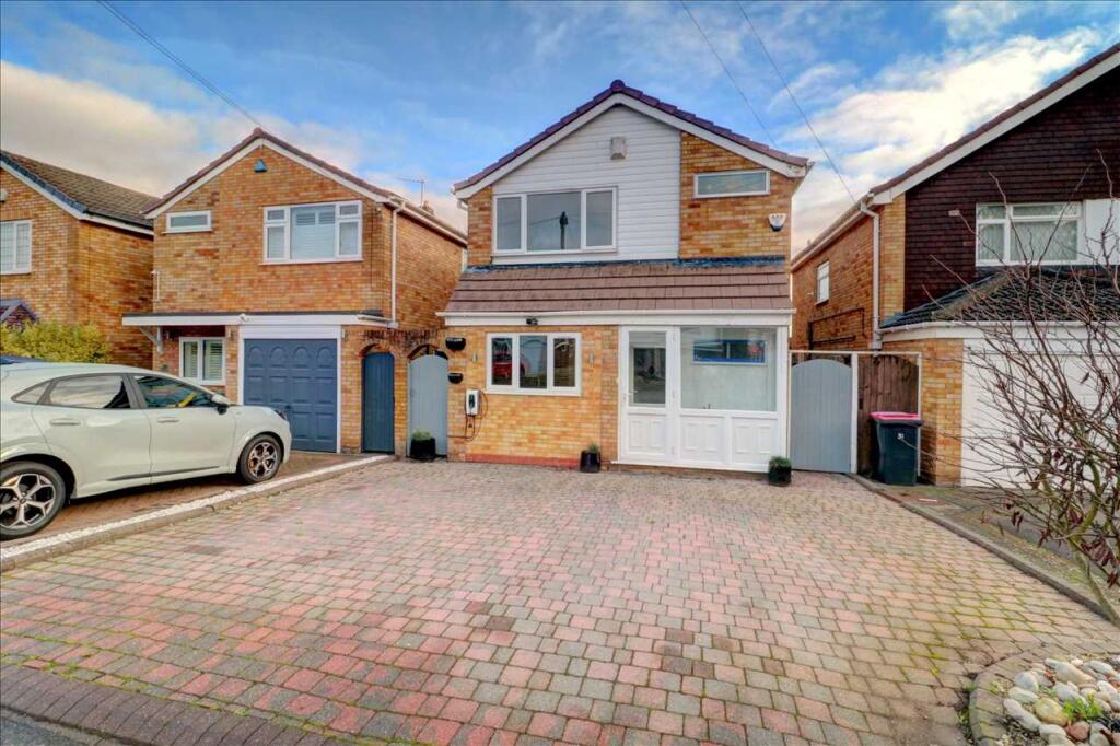 St Peters Close, Water Orton