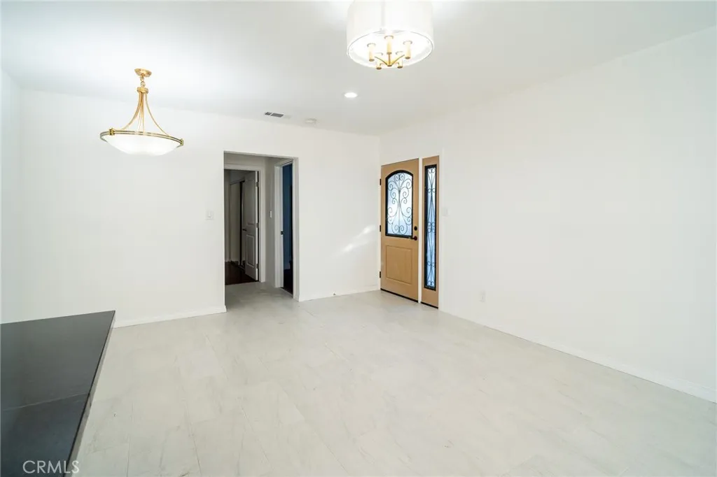 Additional image 40 of 2370 Pine Ave, Long Beach, CA 90806