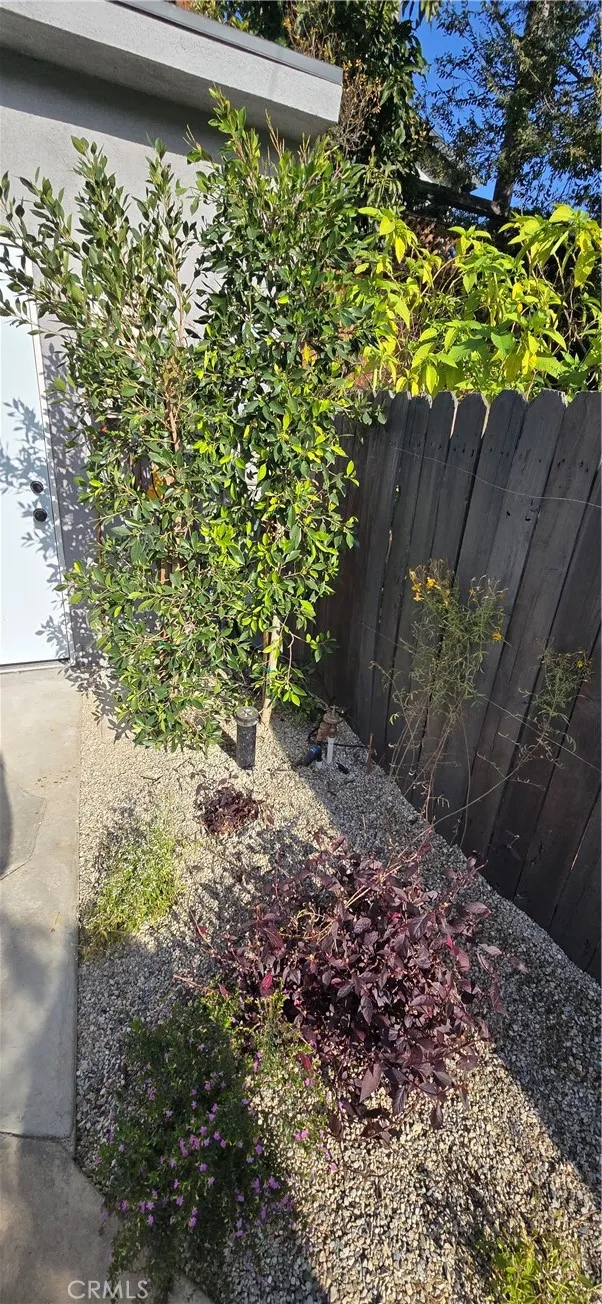 Additional image 30 of 2756 Locksley, Los Angeles, CA 90039