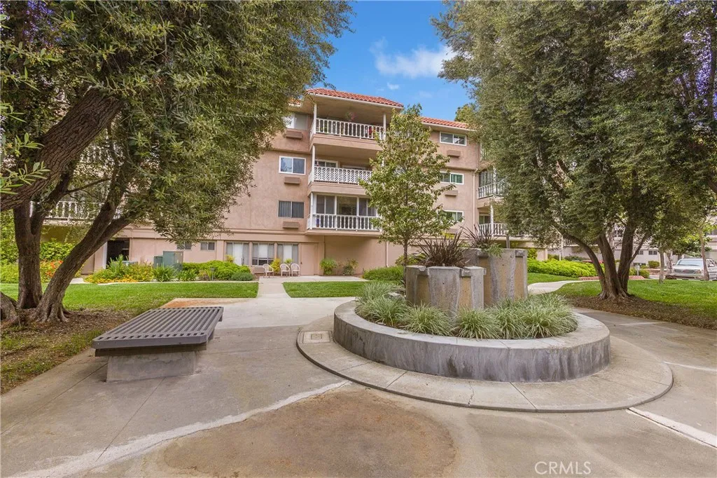 Additional image 23 of 2404 Via Mariposa W Unit 1C, Laguna Woods, CA 92637