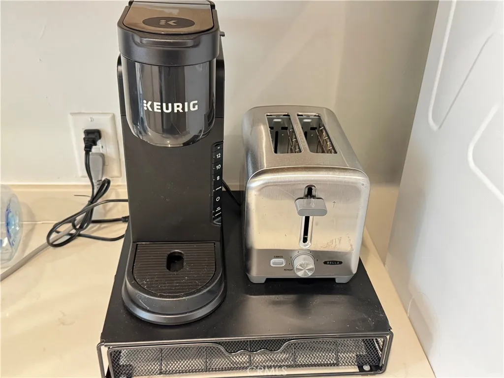 Additional image 11 of 251 N Oakland Ave Unit 3, Pasadena, CA 91101