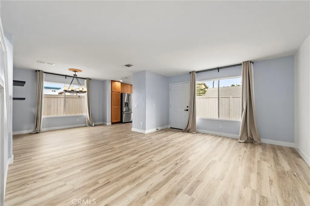 Additional image 4 of 431 W Bay Street Unit S, Costa Mesa, CA 92627