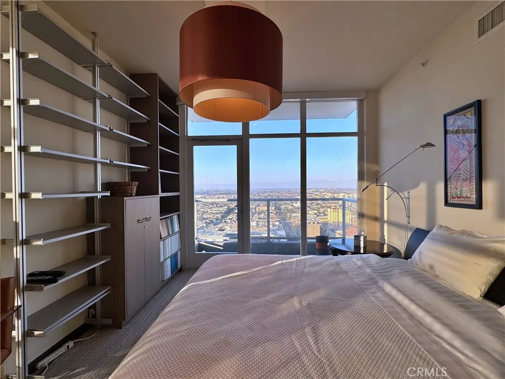 Additional image 61 of 400 W Ocean Blvd, Long Beach, CA 90802