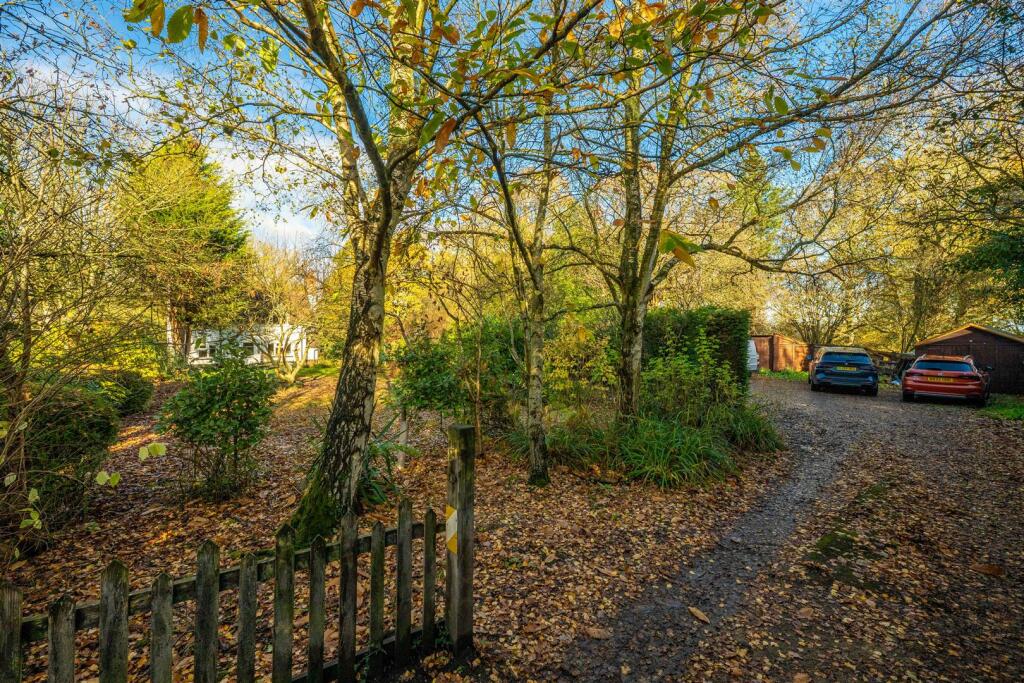 Additional image 16 of Evesham Road, Cookhill, Alcester