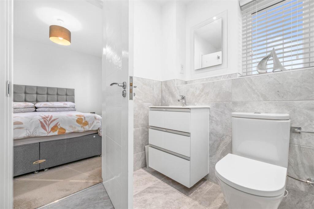 Additional image 10 of Mayors Drive, Alcester