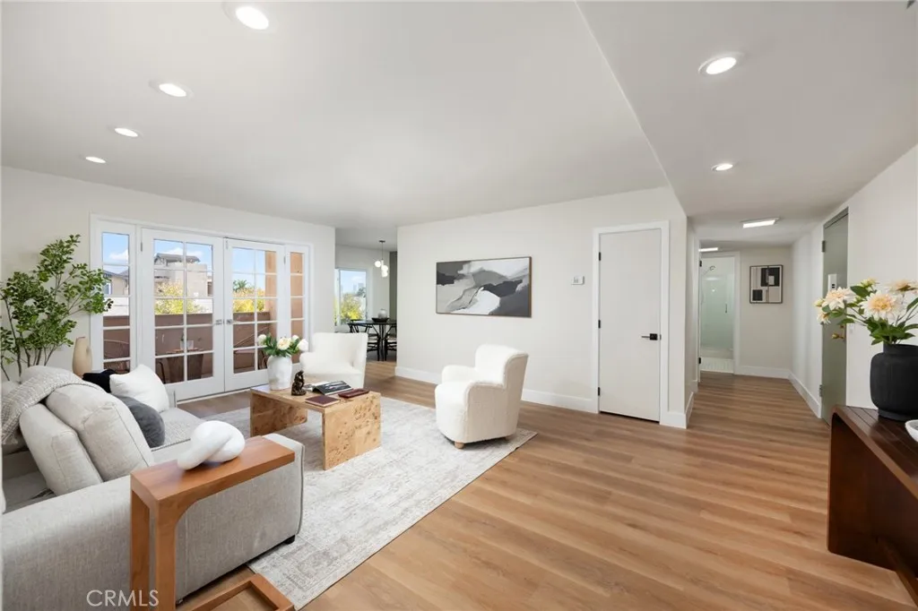 Additional image 4 of 1010 Palm Avenue Unit 207, West Hollywood, CA 90069