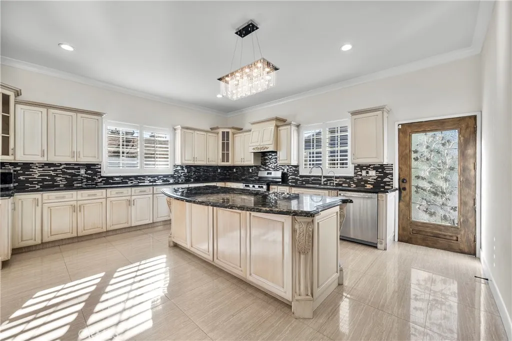 Additional image 8 of 6223 Simpson, North Hollywood, CA 91606