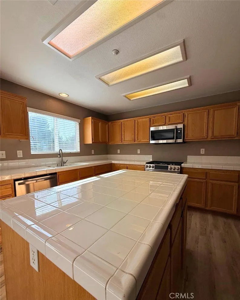 Additional image 37 of 5741 Reagan Dr, Fontana, CA 92336