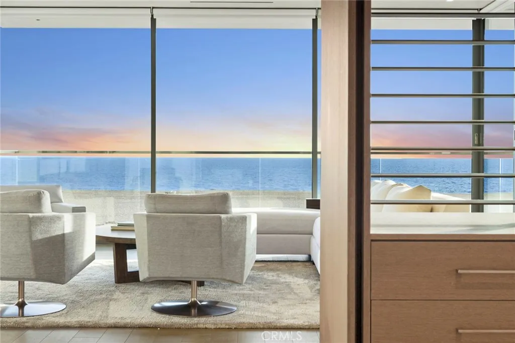 Additional image 17 of 2108 E Oceanfront, Newport Beach, CA 92661