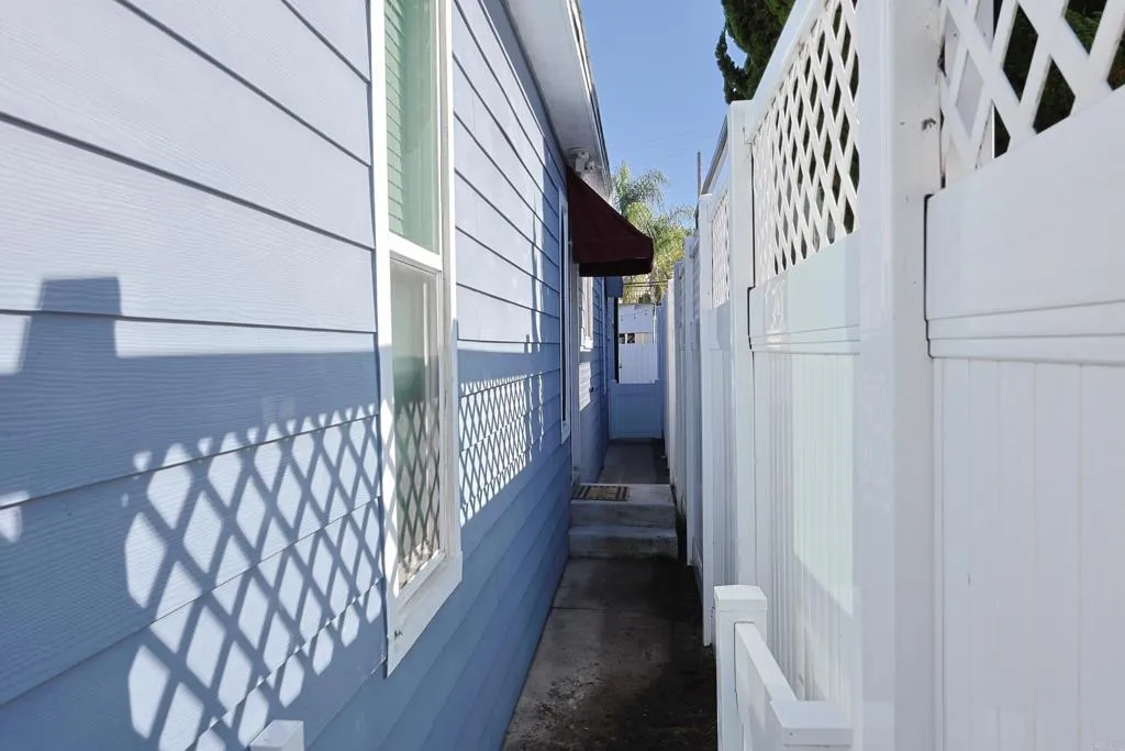 Additional image 3 of 205 C Avenue, Coronado, CA 92118