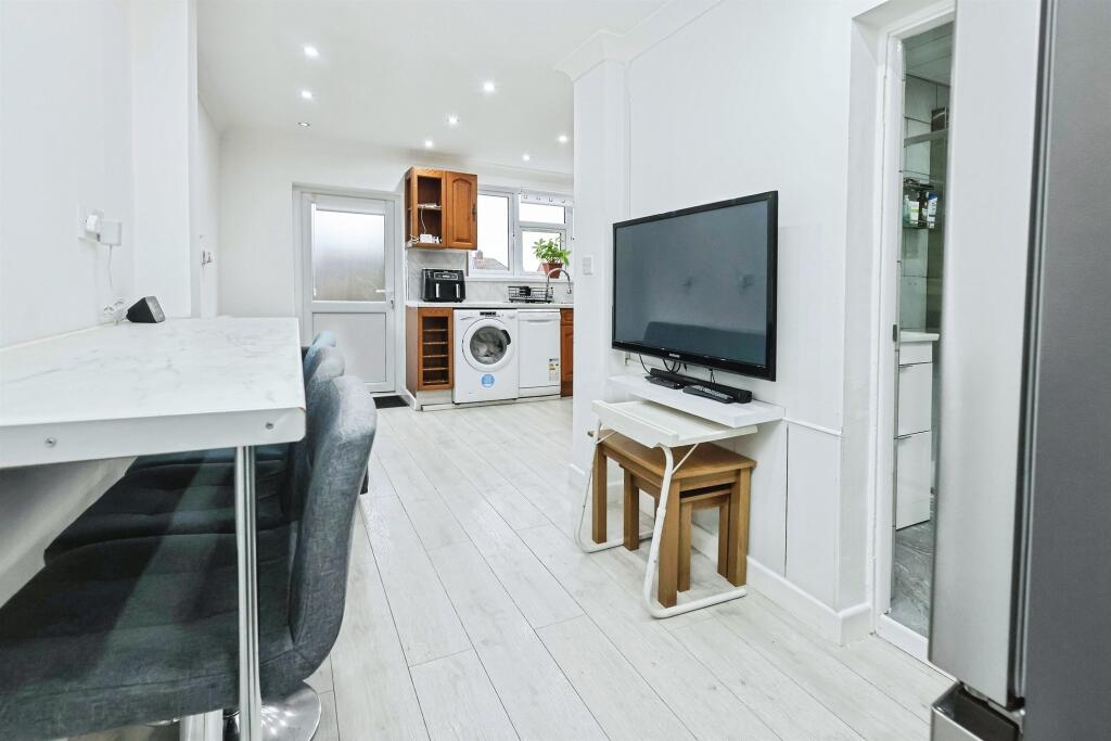 Additional image 15 of Farm Road, Oldbury