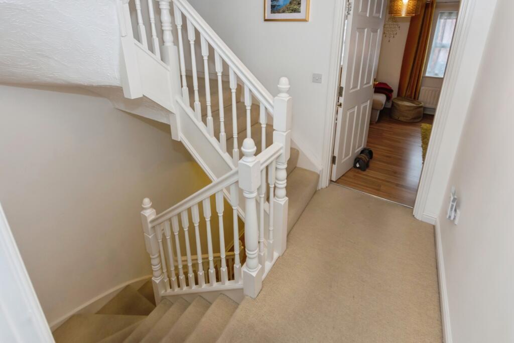 Additional image 6 of Middlewood Close, Solihull, West Midlands, B91