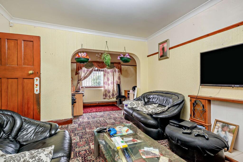 Additional image 13 of Joinings Bank, Oldbury, B68