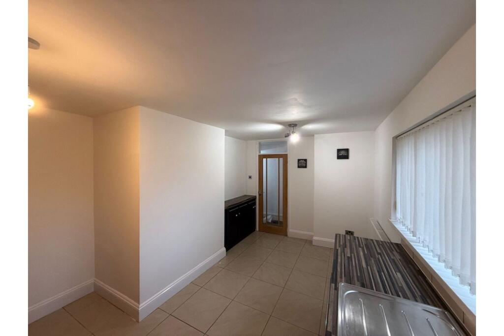 Additional image 7 of Broadfield Close, West Bromwich, B71