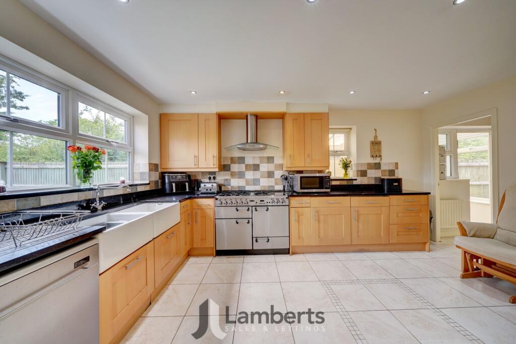 Additional image 31 of Johns Close, Studley, B80