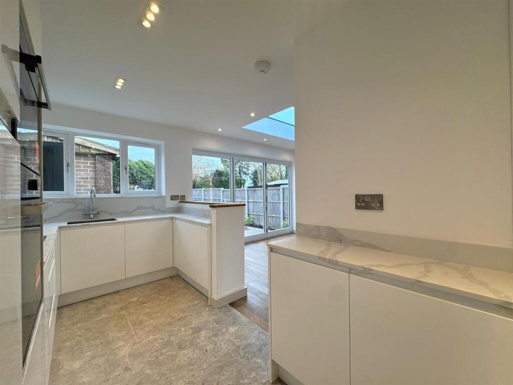 Additional image 9 of Springfield Crescent, Sutton Coldfield, B76 2SS