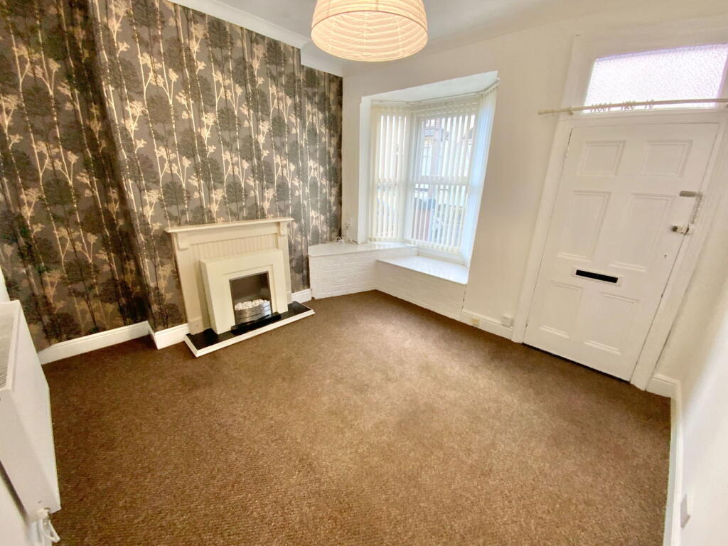 Additional image 11 of CRADLEY HEATH, Compton Road