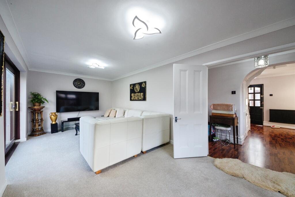 Additional image 14 of Haslucks Green Road, Shirley, Solihull