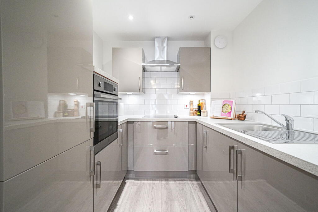 Additional image 4 of Apartment 32, Bower Lodge, Shirley