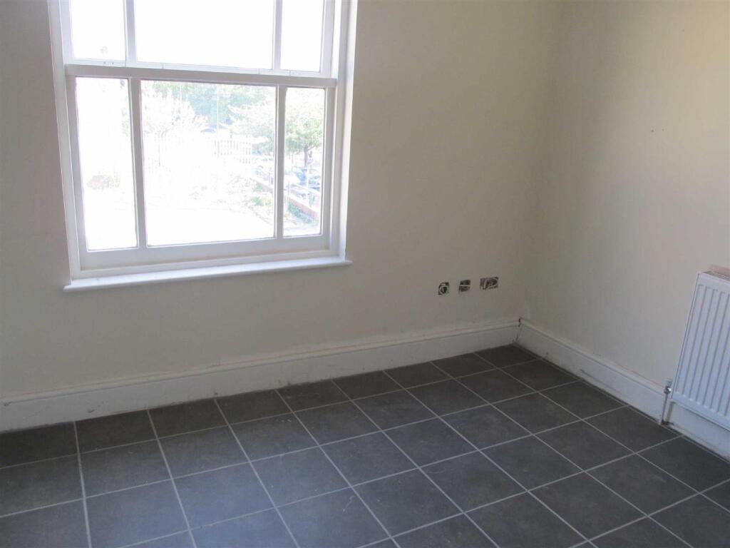 Additional image 3 of Church Square, Oldbury