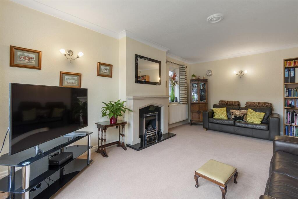 Additional image 2 of Vixen Close, Sutton Coldfield