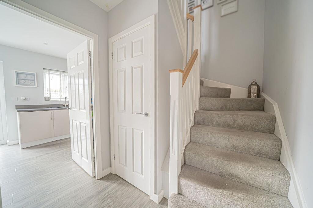 Additional image 7 of Mount Close, Cheswick Green, B90