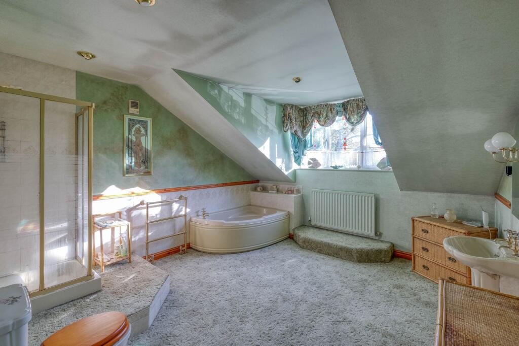 Additional image 18 of Dickens Heath Road, Shirley, B90