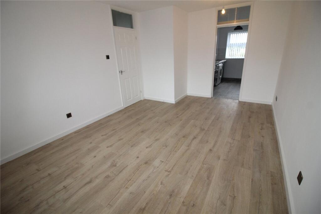 Additional image 3 of High Street, Shirley, Solihull, West Midlands, B90