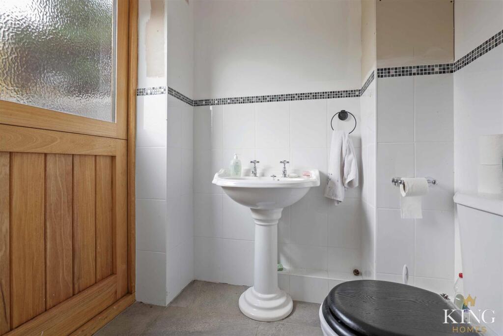 Additional image 10 of Holt Road, Studley