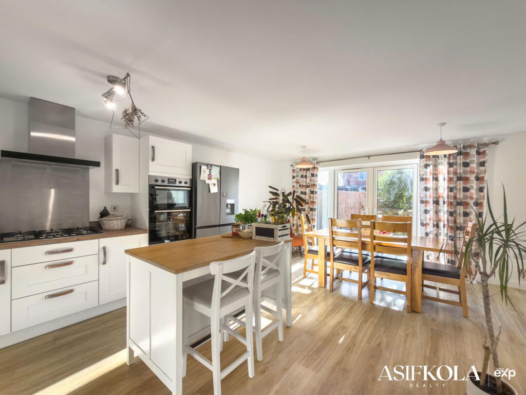 Additional image 10 of Battalion Drive, Sutton Coldfield, B75 7DN