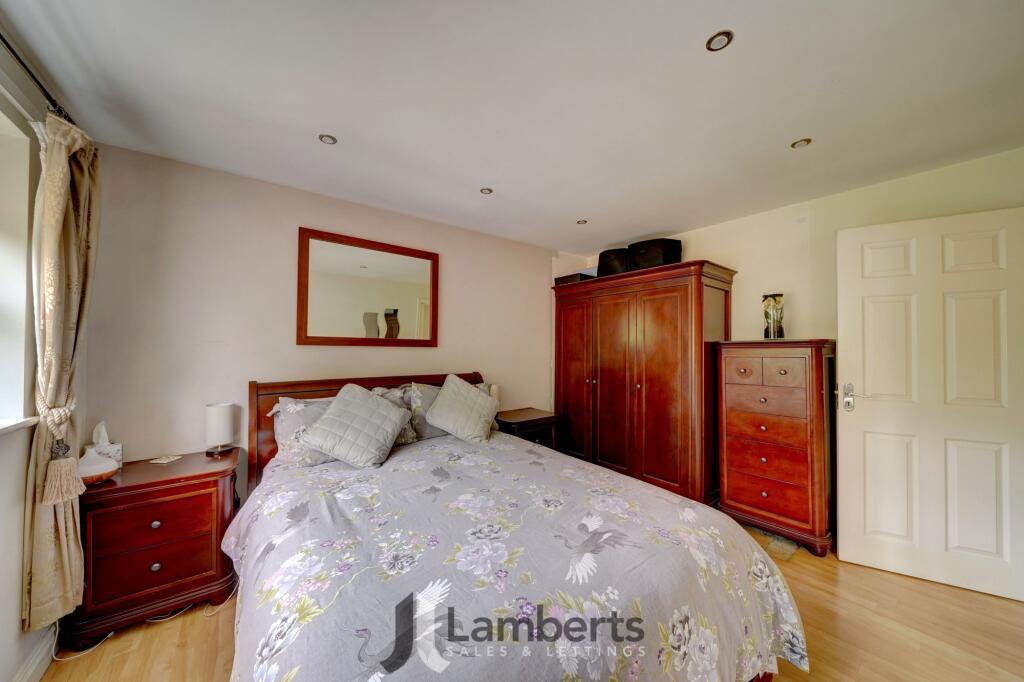 Additional image 10 of Johns Close, Studley, B80