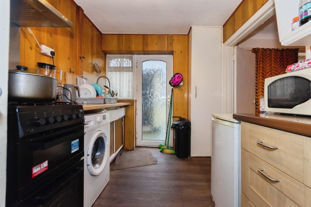 Additional image 3 of Grafton Road, Oldbury