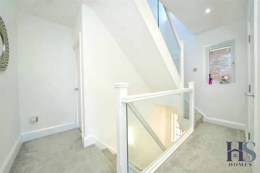 Additional image 34 of Shakespeare Drive, Shirley