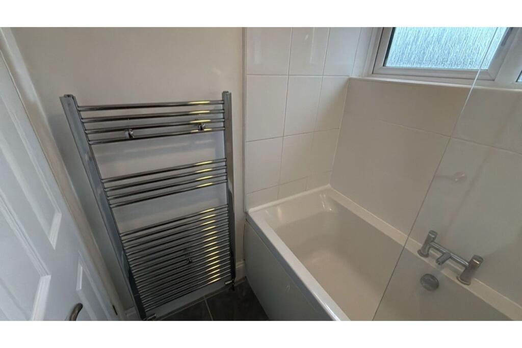 Additional image 9 of Broadfield Close, West Bromwich, B71