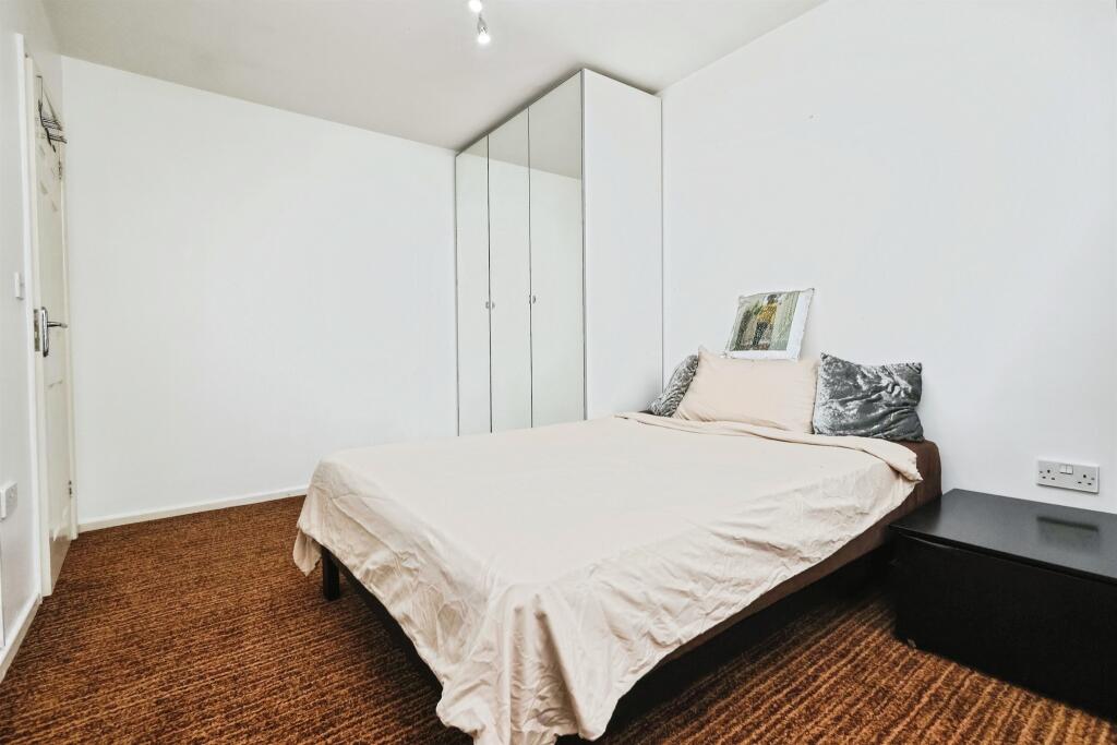 Additional image 17 of Oldbury Road, ROWLEY REGIS