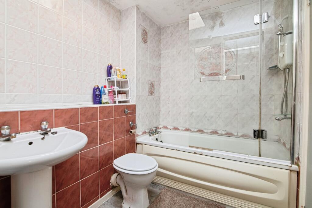 Additional image 16 of Metric Walk, Smethwick