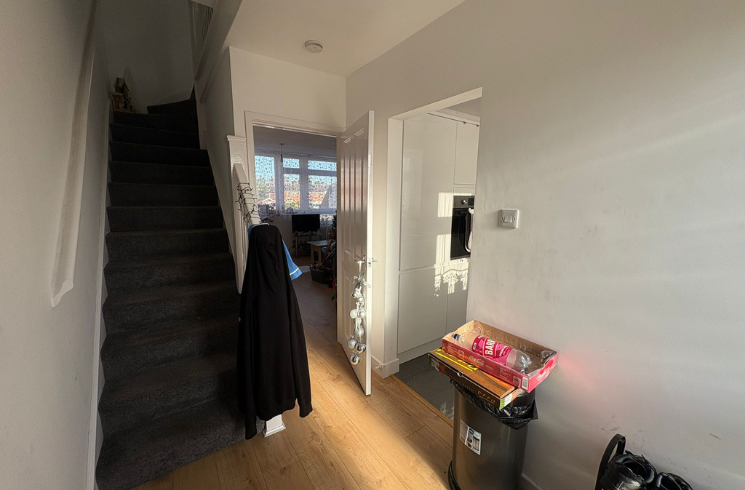 Additional image 2 of Browns Lane, B78