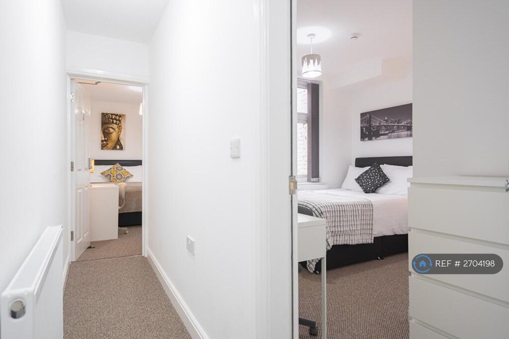 Additional image 49 of Bearwood Road, Smethwick, B66