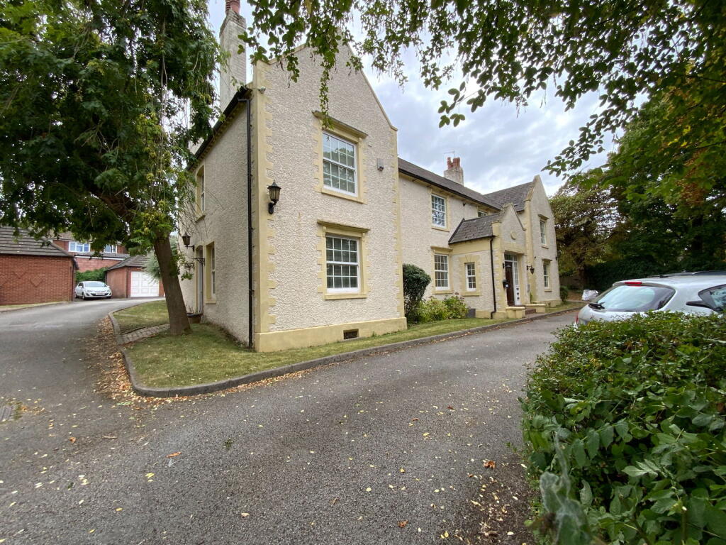 Additional image 2 of OLDBURY, The Hall, Langley Gardens
