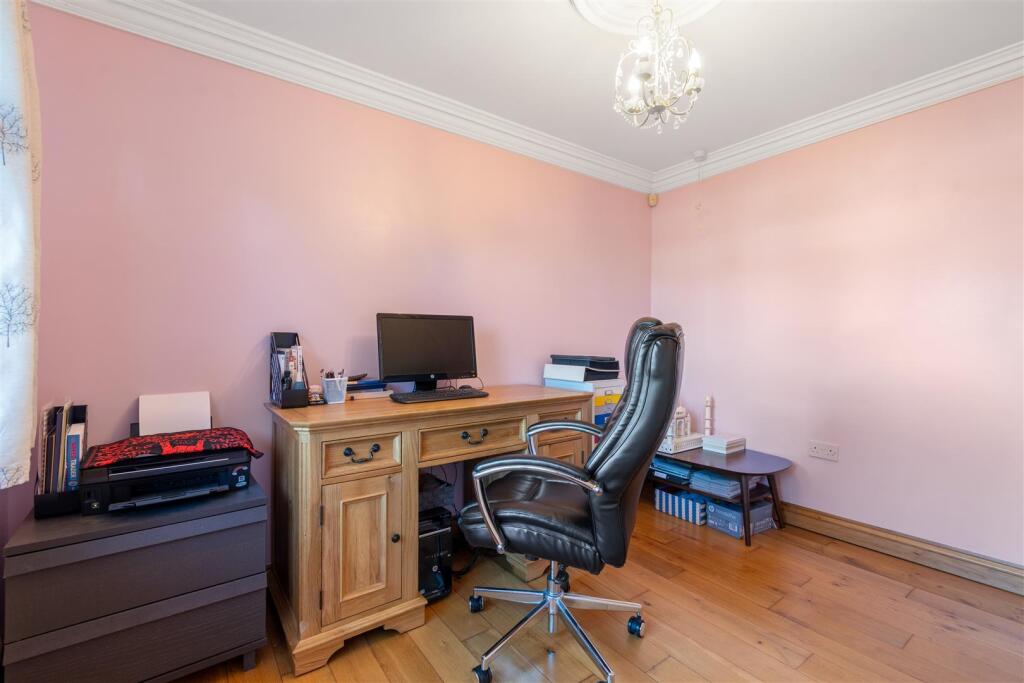 Additional image 21 of Newick Avenue, Little Aston