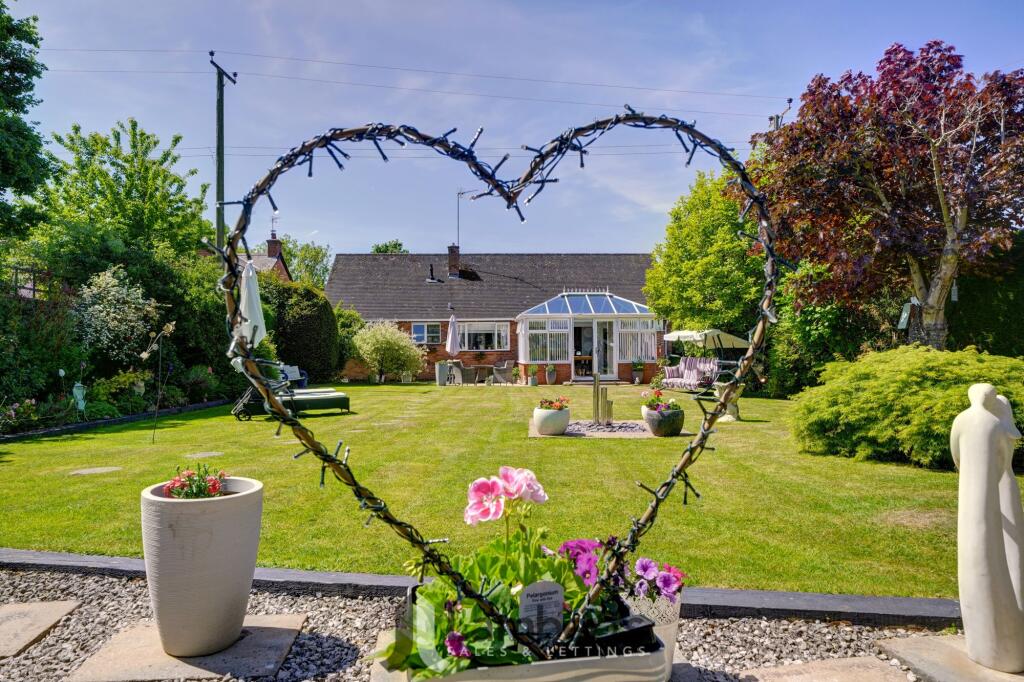 Additional image 9 of Birmingham Road, Mappleborough Green, B80