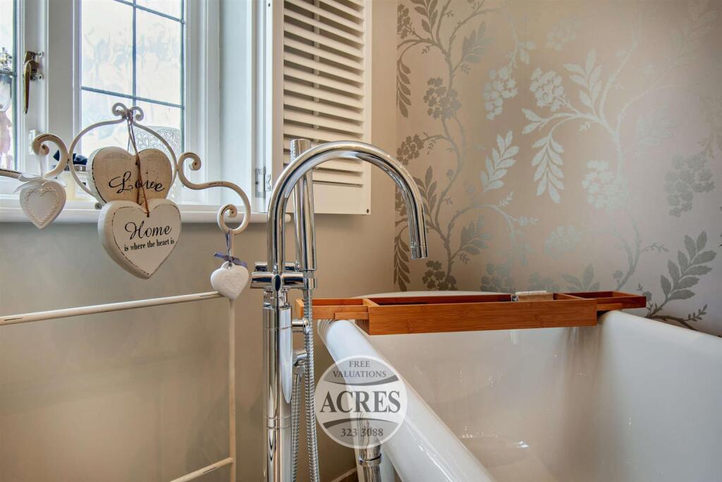 Additional image 31 of Newick Avenue, Little Aston Park