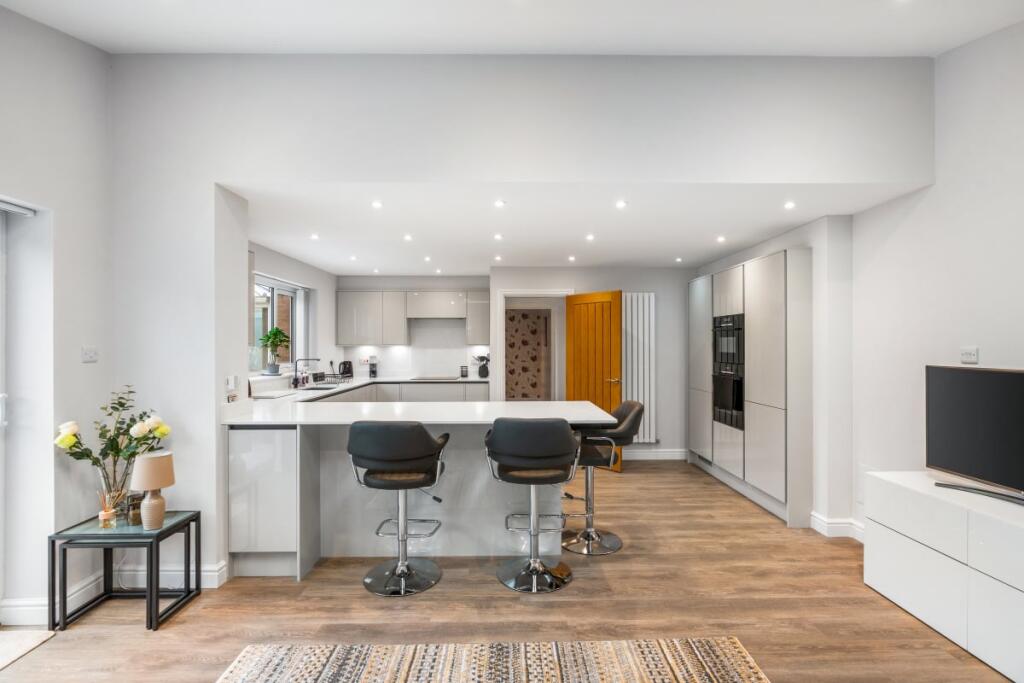 Additional image 6 of Woodston Grove, Solihull, B91