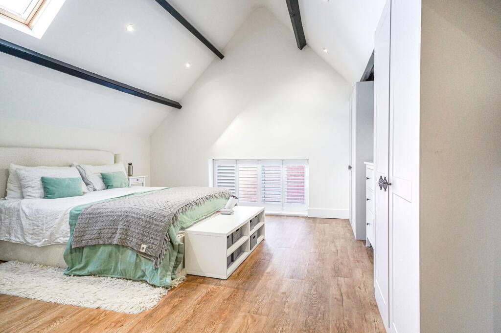 Additional image 7 of 6 Park Mews, Solihull, B91 2GH