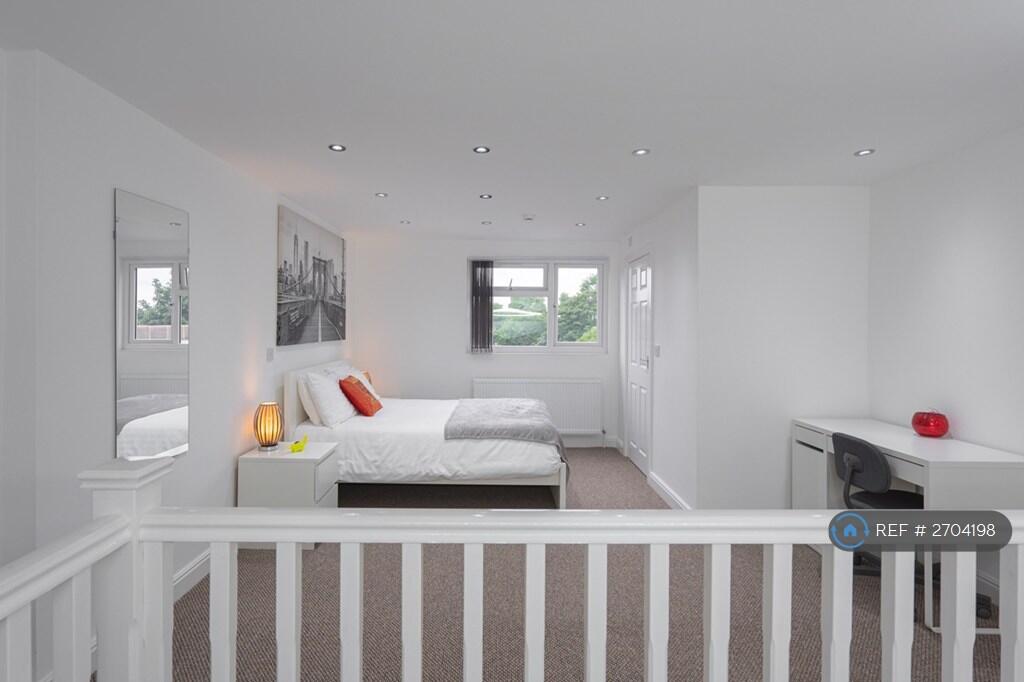 Additional image 39 of Bearwood Road, Smethwick, B66