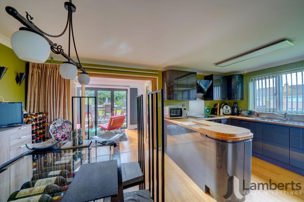 Additional image 28 of Corbizum Avenue, Studley, B80