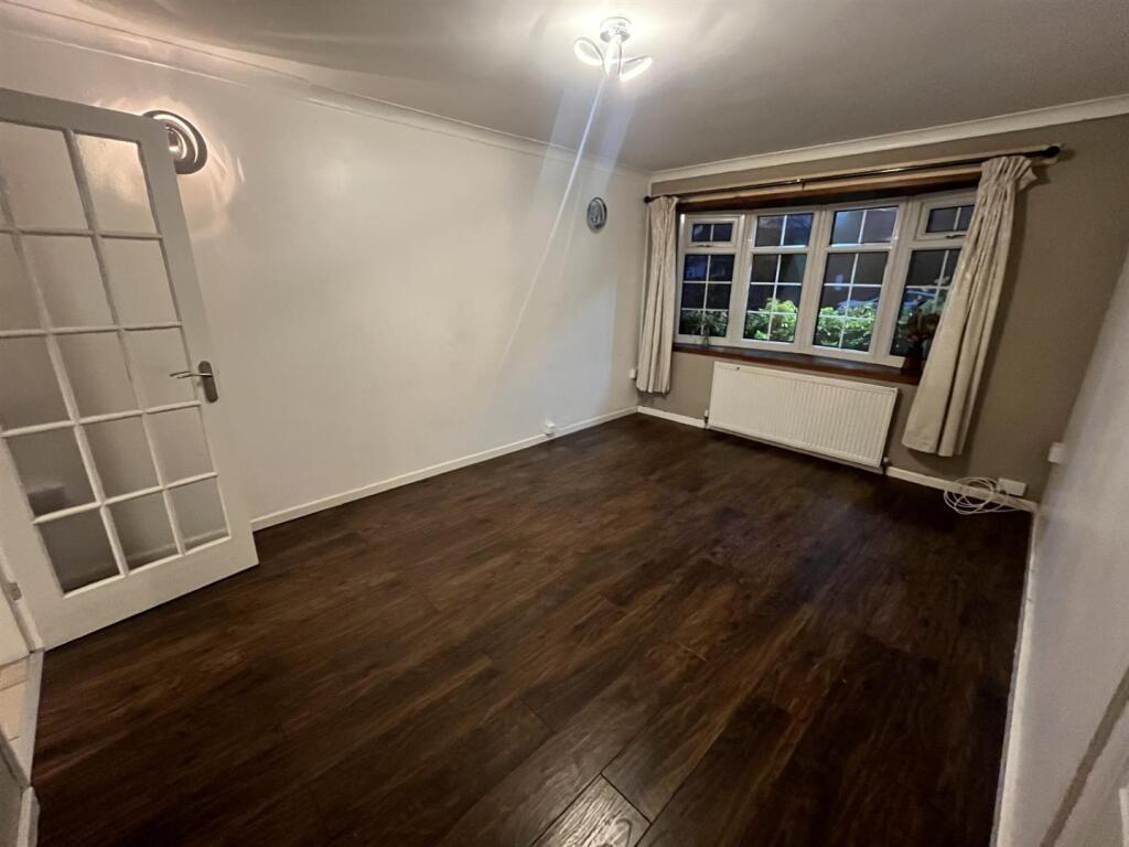 Additional image 11 of Thornwood Close, Oldbury, B68